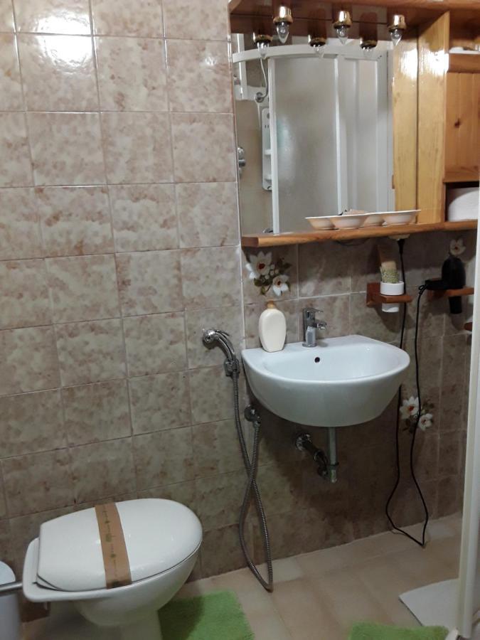 לינה וארוחת בוקר Ambrabed Lunghezza Station מראה חיצוני תמונה
