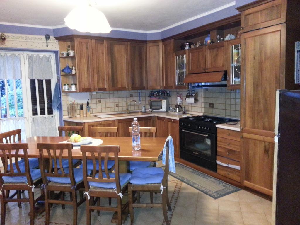 לינה וארוחת בוקר Ambrabed Lunghezza Station מראה חיצוני תמונה